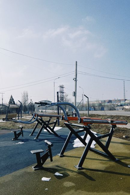 Nouă destinație pentru fitness în Pădurea Schullerwald: echipamente moderne pentru bistrițeni
