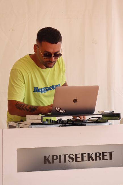Descoperiți cea mai mare petrecere de reggaeton din Estul Europei la Bistrița!