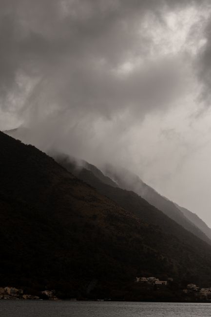Alertă meteo: vreme severă cu furtuni și vânt puternic în județul Sibiu