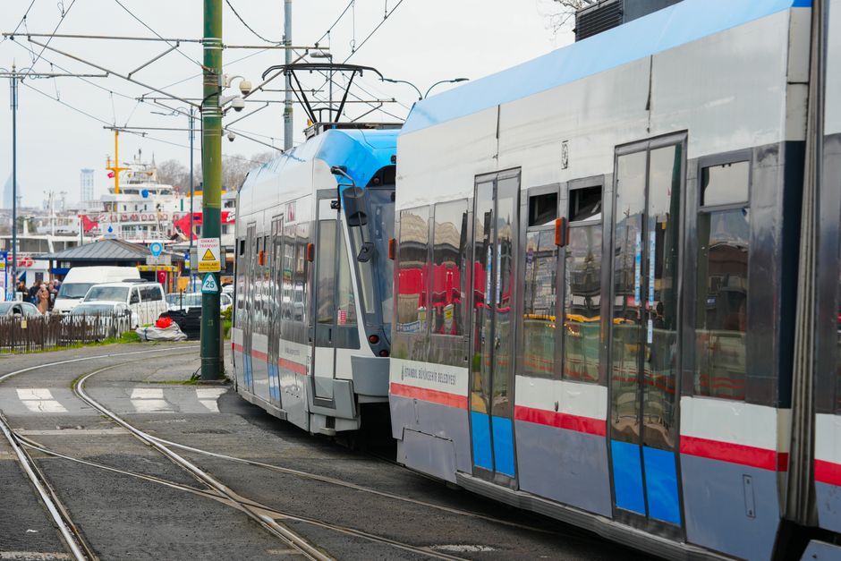 Tramvaiele noi ajung în Timișoara: al doilea tramvai în drum spre oraș