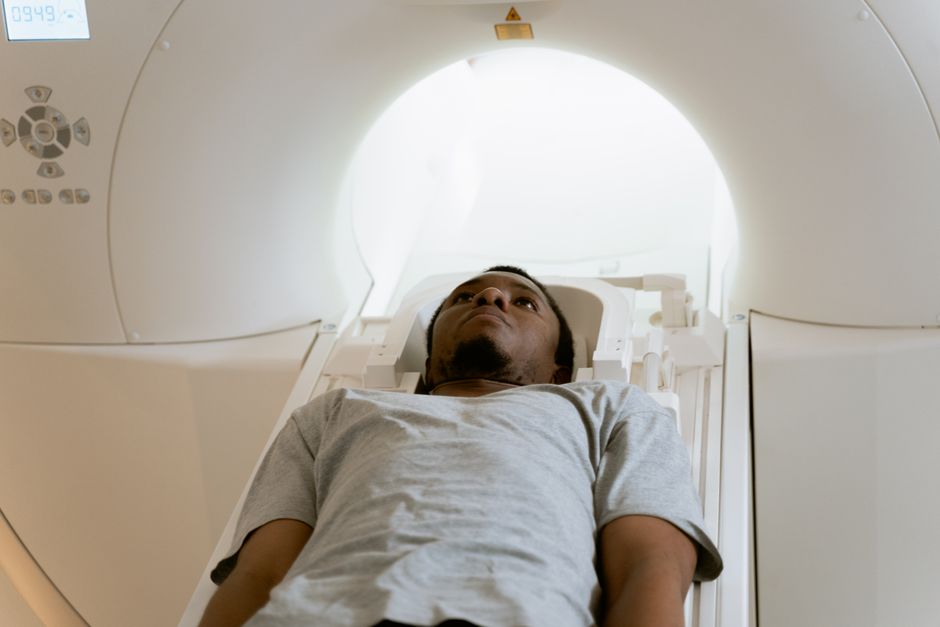 Pacienții cer îmbunătățiri urgente în accesul la investigații medicale