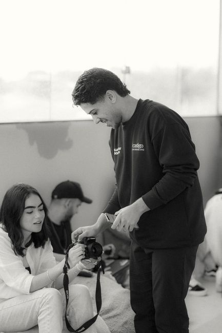 Elevii din Târgoviște își dezvoltă abilitățile artistice în Spania prin Erasmus+
