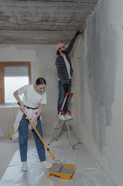 Secretele unui finisaj perfect: cum să obții pereți impecabili cu vopsea lavabilă