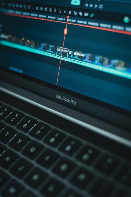 De ce devii dependent de laptopurile Apple: mit sau adevăr?