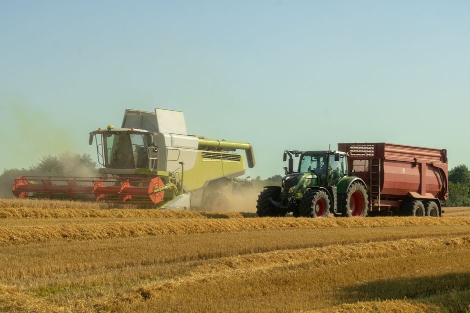 Bihorul contribuie semnificativ la modernizarea fermelor mici din România