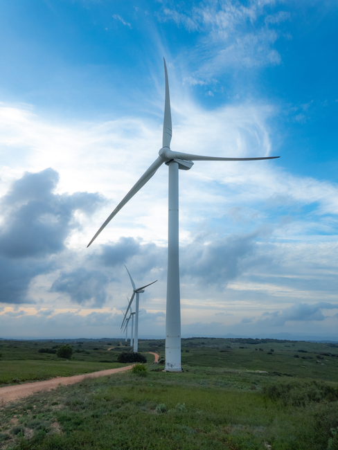România atinge noi culmi în importurile de energie electrică