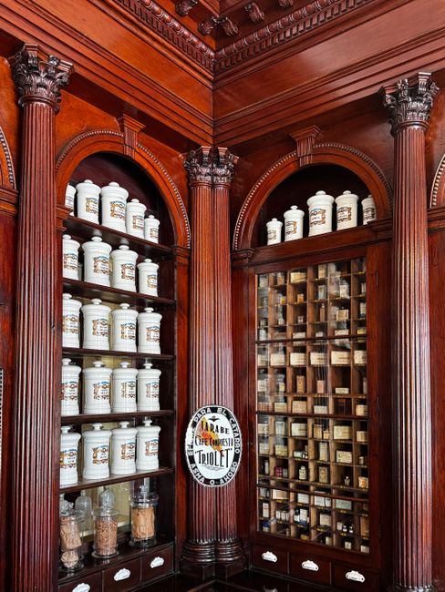 Reduceri impresionante la Farmacia 3: Black Friday se extinde pe două săptămâni