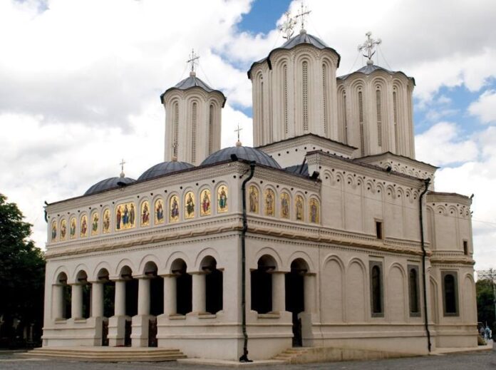 Patriarhia Română lansează un apel pentru ajutorarea celor afectați de caniculă