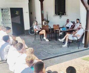 Lucas Tohătan încântă tinerii baschetbaliști la tabăra din Sighetu Marmației