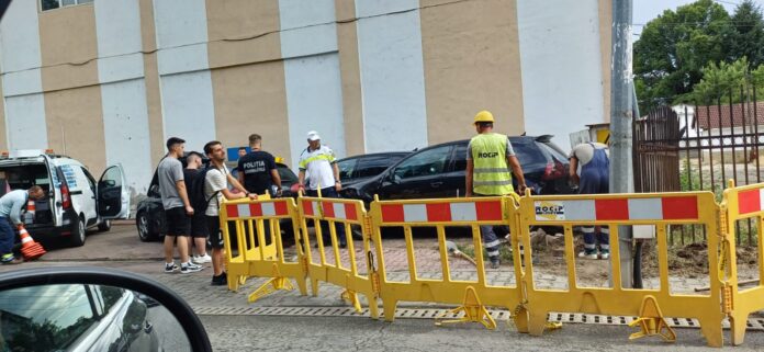 Accident grav pe Calea București: patru mașini implicate